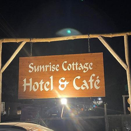 Dagshai Sunrise Cottage מראה חיצוני תמונה