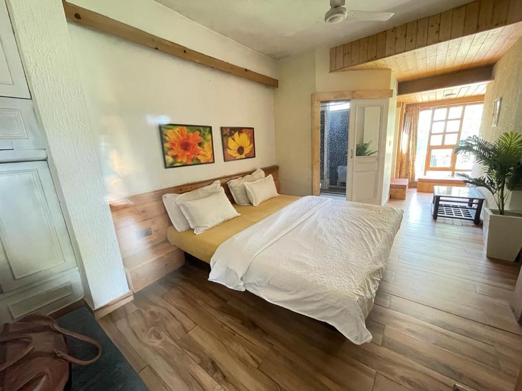 Dagshai Sunrise Cottage מראה חיצוני תמונה