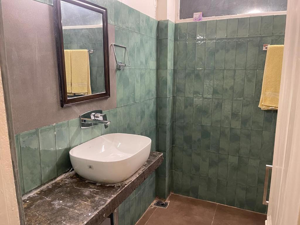 Dagshai Sunrise Cottage מראה חיצוני תמונה