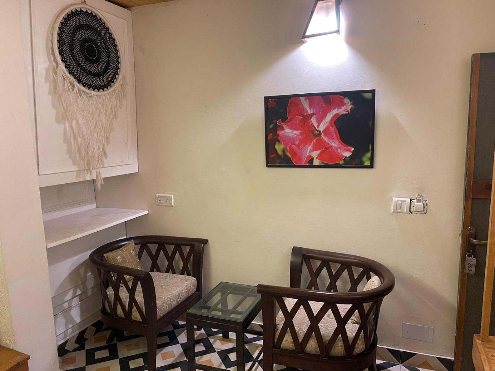 Dagshai Sunrise Cottage מראה חיצוני תמונה